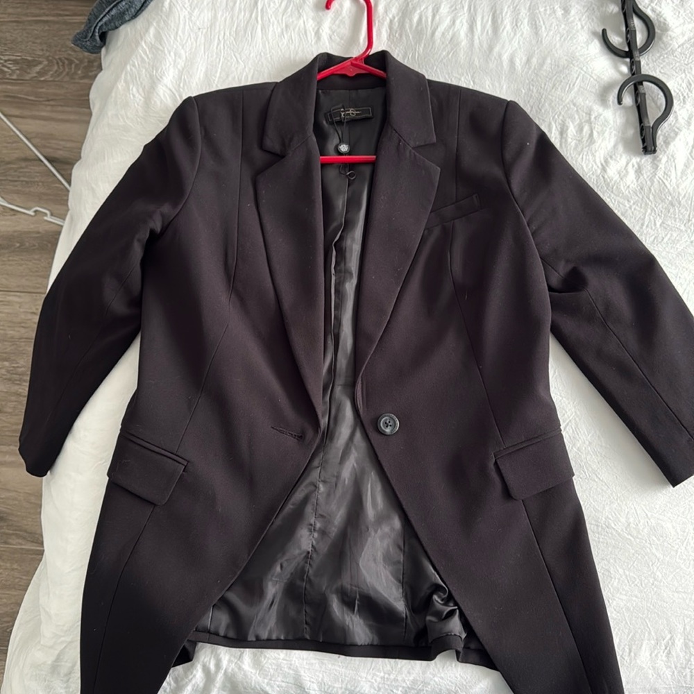 Jessica Simpson ¾ sleeve blazer